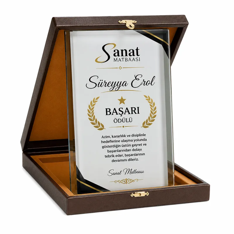 Kupa ve Plaketler